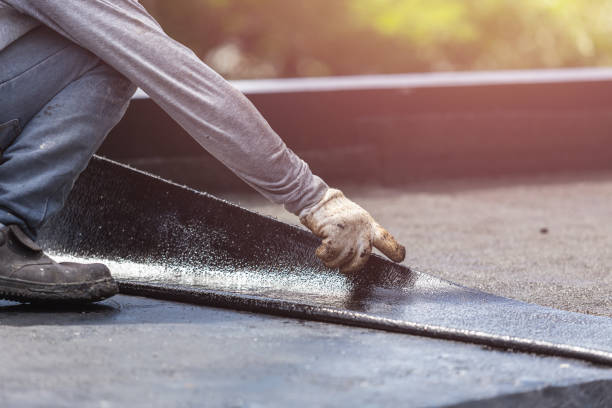 Professional Vapor Barrier Installation technician working in Marquette, MI